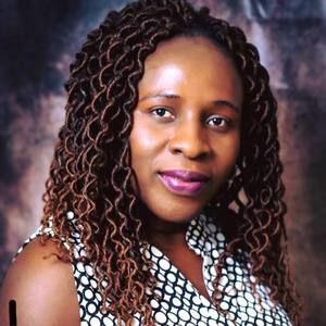 Meet your Posher, Tonia